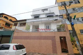 Casa com 3 Quartos à venda, 136m² no Matatu, Salvador - Foto 1