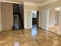 Casa de Condomínio com 3 Quartos à venda, 400m² no Jardins Madri, Goiânia - Foto 10