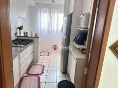 Apartamento com 3 Quartos à venda, 74m² no San Remo, Londrina - Foto 3