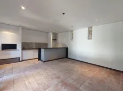 Casa Comercial com 7 Quartos para alugar, 350m² no Bela Vista, Porto Alegre - Foto 54