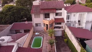 Sobrado com 3 Quartos à venda, 200m² no Nonoai, Porto Alegre - Foto 1