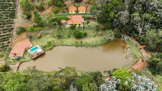 Fazenda / Sítio / Chácara com 4 Quartos à venda, 58000m² no Zona Rural, Santa Teresa - Foto 9