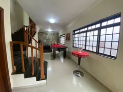 Casa com 4 Quartos à venda, 271m² no Jardim Marivan, Araraquara - Foto 25