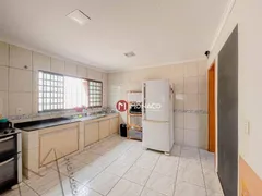 Casa com 3 Quartos à venda, 150m² no Bandeirantes, Londrina - Foto 3