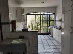 Sobrado com 4 Quartos à venda, 250m² no Jardim das Industrias, Jacareí - Foto 3