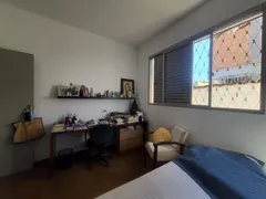 Casa com 4 Quartos à venda, 259m² no Padre Eustáquio, Belo Horizonte - Foto 13