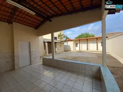 Casa com 3 Quartos à venda, 458m² no Vila Americano do Brasil, Goiânia - Foto 15
