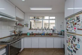 Casa com 4 Quartos para venda ou aluguel, 350m² no Belvedere, Belo Horizonte - Foto 16