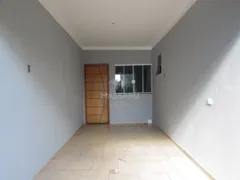 Casa com 3 Quartos à venda, 113m² no Jardim Pinheiros III, Maringá - Foto 3