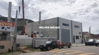 Loja / Salão / Ponto Comercial à venda, 220m² no Meia Praia, Itapema - Foto 4