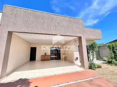 Casa com 3 Quartos à venda, 128m² no Jardim Ipê III, Foz do Iguaçu - Foto 3