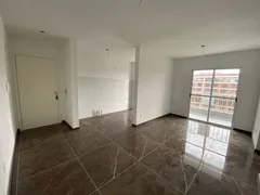 Apartamento com 2 Quartos para venda ou aluguel, 60m² no Vila Nova, Novo Hamburgo - Foto 2