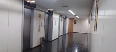 Conjunto Comercial / Sala para alugar, 66m² no Centro, Rio de Janeiro - Foto 7