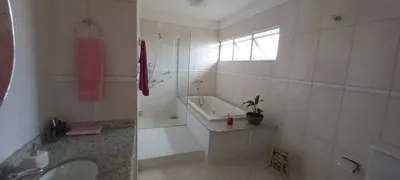 Apartamento com 3 Quartos à venda, 208m² no Órfãs, Ponta Grossa - Foto 23