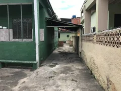 Casa com 4 Quartos à venda, 200m² no Centro, Mesquita - Foto 8