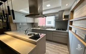 Apartamento com 2 Quartos para alugar, 200m² no Centro, Balneário Camboriú - Foto 5