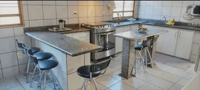 Sobrado com 4 Quartos à venda, 300m² no Loteamento Celina Park, Goiânia - Foto 2