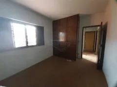 Casa com 3 Quartos para alugar, 116m² no Vila Ferroviária, Araraquara - Foto 8