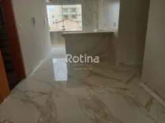 Apartamento com 3 Quartos à venda, 71m² no Brasil, Uberlândia - Foto 2