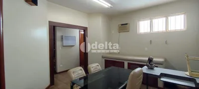 Casa Comercial com 4 Quartos à venda, 250m² no Centro, Uberlândia - Foto 7