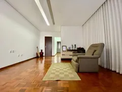 Casa com 3 Quartos à venda, 220m² no Parque Xangri La, Contagem - Foto 29