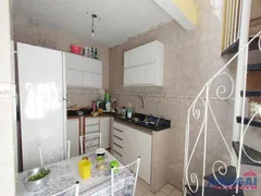 Casa com 2 Quartos à venda, 110m² no Parque Santo Antônio, Jacareí - Foto 6