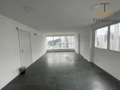Conjunto Comercial / Sala para alugar, 45m² no Pioneiros, Balneário Camboriú - Foto 6