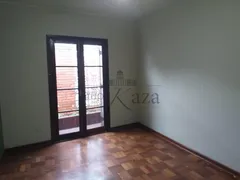 Casa com 2 Quartos para alugar, 250m² no Parque Itamarati, Jacareí - Foto 4