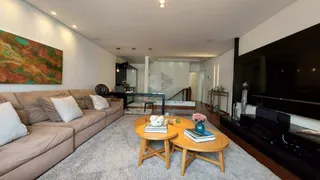 Casa com 3 Quartos à venda, 342m² no Santa Efigênia, Belo Horizonte - Foto 1