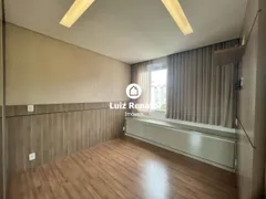 Apartamento com 4 Quartos à venda, 130m² no Lourdes, Belo Horizonte - Foto 11