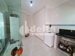 Casa com 3 Quartos à venda, 349m² no Santa Mônica, Uberlândia - Foto 9