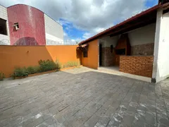Casa Comercial com 4 Quartos à venda, 400m² no Santa Amélia, Belo Horizonte - Foto 4