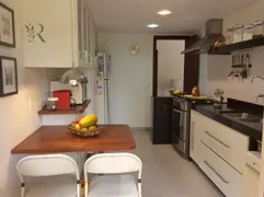 Casa com 3 Quartos à venda, 500m² no Secretário, Petrópolis - Foto 4