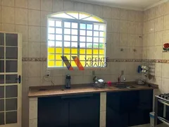 Casa com 4 Quartos à venda, 250m² no Inga, Betim - Foto 11