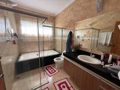 Casa com 3 Quartos à venda, 330m² no Jardim Ana Lúcia, Goiânia - Foto 18