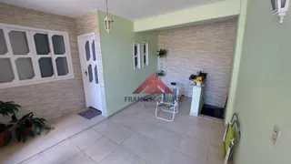 Casa com 2 Quartos à venda, 100m² no Centro, São Gonçalo - Foto 1