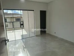 Casa de Condomínio com 4 Quartos à venda, 262m² no Jardim Veneza, Senador Canedo - Foto 5