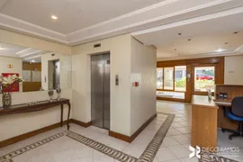 Apartamento com 3 Quartos à venda, 94m² no Petrópolis, Porto Alegre - Foto 4