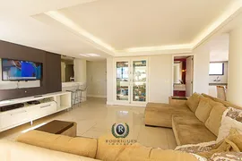 Apartamento com 3 Quartos para alugar, 260m² no Praia Grande, Torres - Foto 2