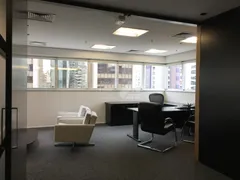 Conjunto Comercial / Sala com 1 Quarto para alugar, 180m² no Jardim Paulistano, São Paulo - Foto 2