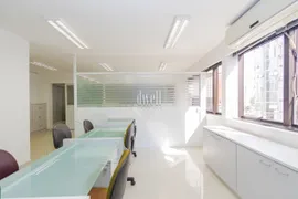 Conjunto Comercial / Sala à venda, 96m² no Centro, Curitiba - Foto 28