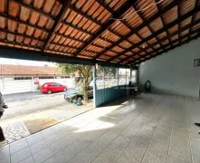 Casa com 3 Quartos à venda, 200m² no Parque Atheneu, Goiânia - Foto 2