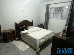 Sobrado com 4 Quartos à venda, 210m² no Vila Mota, Bragança Paulista - Foto 13