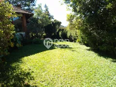 Casa com 4 Quartos à venda, 320m² no Iúcas, Teresópolis - Foto 25
