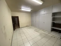 Loja / Salão / Ponto Comercial com 11 Quartos para alugar, 390m² no Joaquim Tavora, Fortaleza - Foto 38