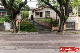 Casa com 3 Quartos à venda, 600m² no São Lourenço, Curitiba - Foto 1