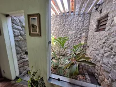 Casa com 4 Quartos à venda, 266m² no Santa Rosa, Belo Horizonte - Foto 8