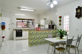 Casa com 4 Quartos à venda, 242m² no Jardim São Caetano, Jaguariúna - Foto 1