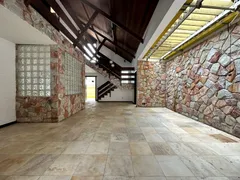 Casa com 5 Quartos à venda, 180m² no Santa Amélia, Belo Horizonte - Foto 8