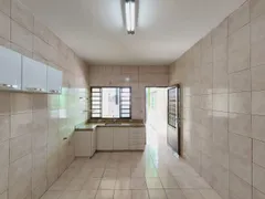 Apartamento com 3 Quartos para alugar, 94m² no Presidente Roosevelt, Uberlândia - Foto 5